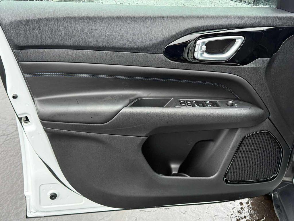 new 2026 Jeep Compass car, priced at $31,434