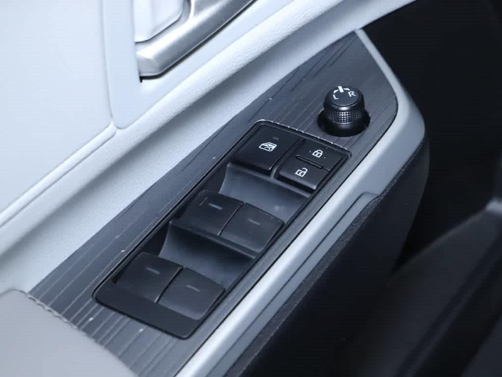 used 2026 Toyota Sienna car, priced at $51,445