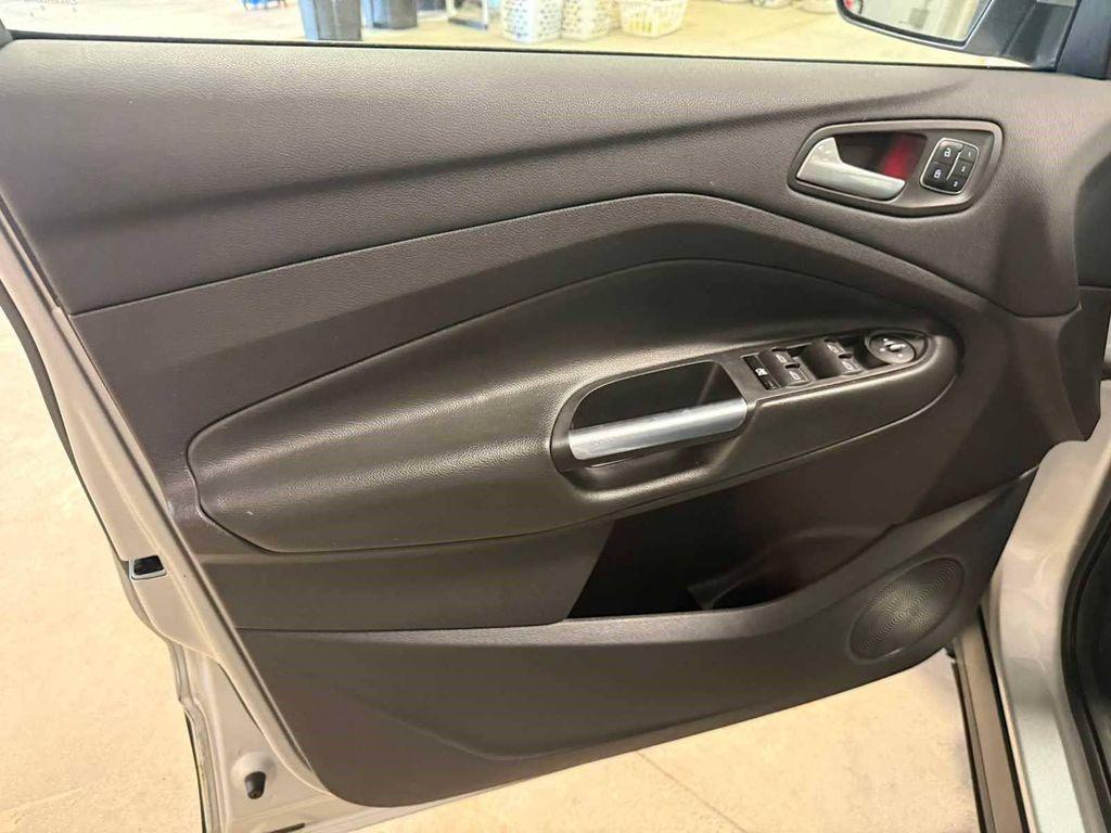 used 2015 Ford Escape car, priced at $12,417