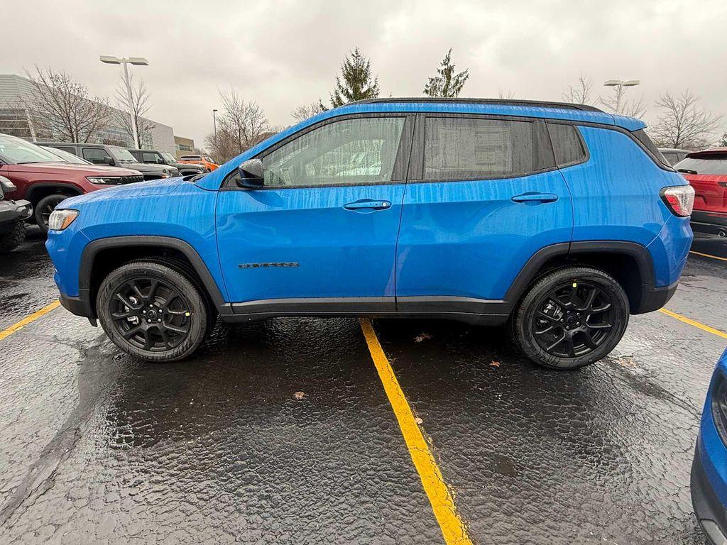new 2026 Jeep Compass car, priced at $31,269