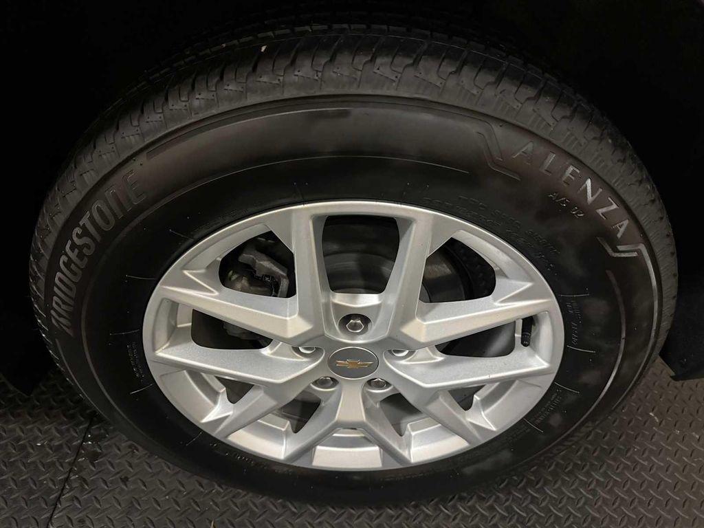 used 2024 Chevrolet Equinox car, priced at $21,978