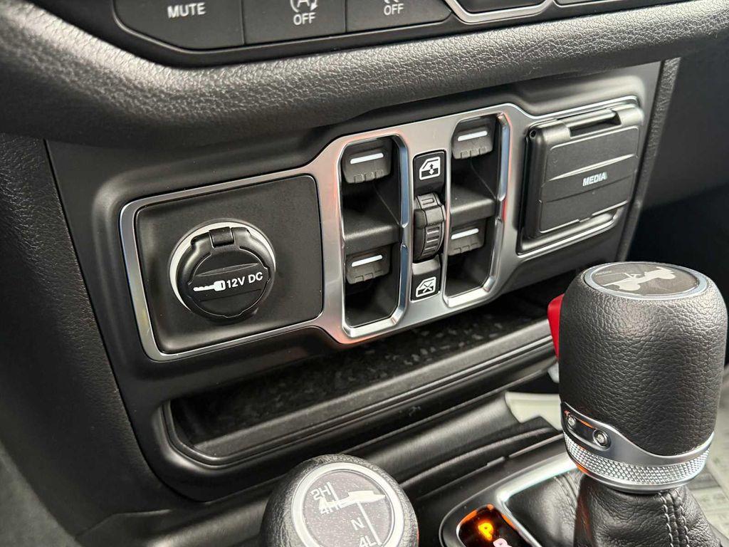 new 2026 Jeep Wrangler car, priced at $48,104