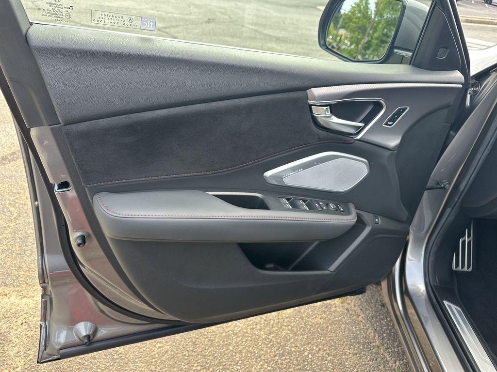 used 2024 Acura RDX car, priced at $43,425