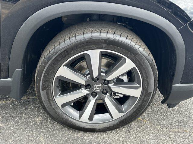 used 2023 Honda Pilot car, priced at $39,987