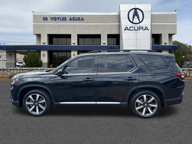used 2023 Honda Pilot car, priced at $39,987