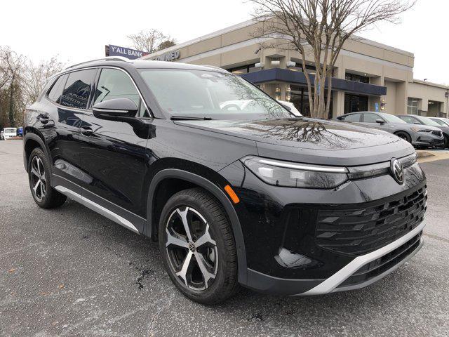 used 2025 Volkswagen Tiguan car, priced at $32,991