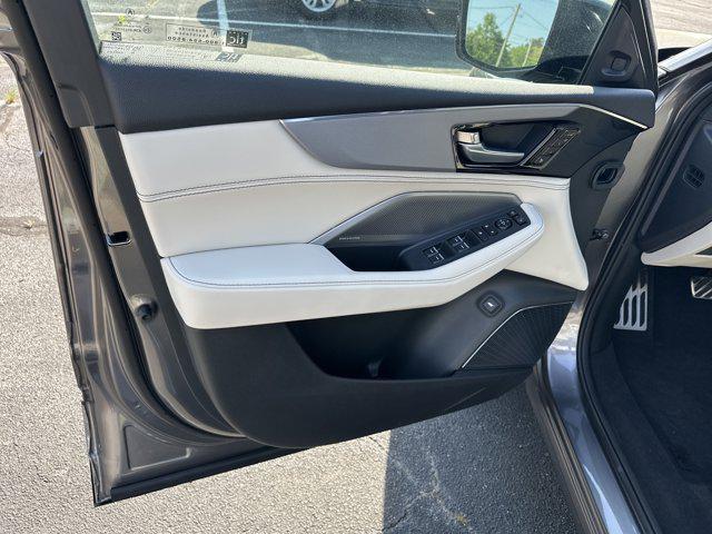 new 2026 Acura MDX car, priced at $70,950