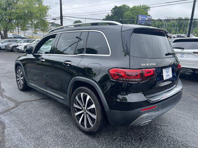 used 2022 Mercedes-Benz GLB 250 car, priced at $27,991