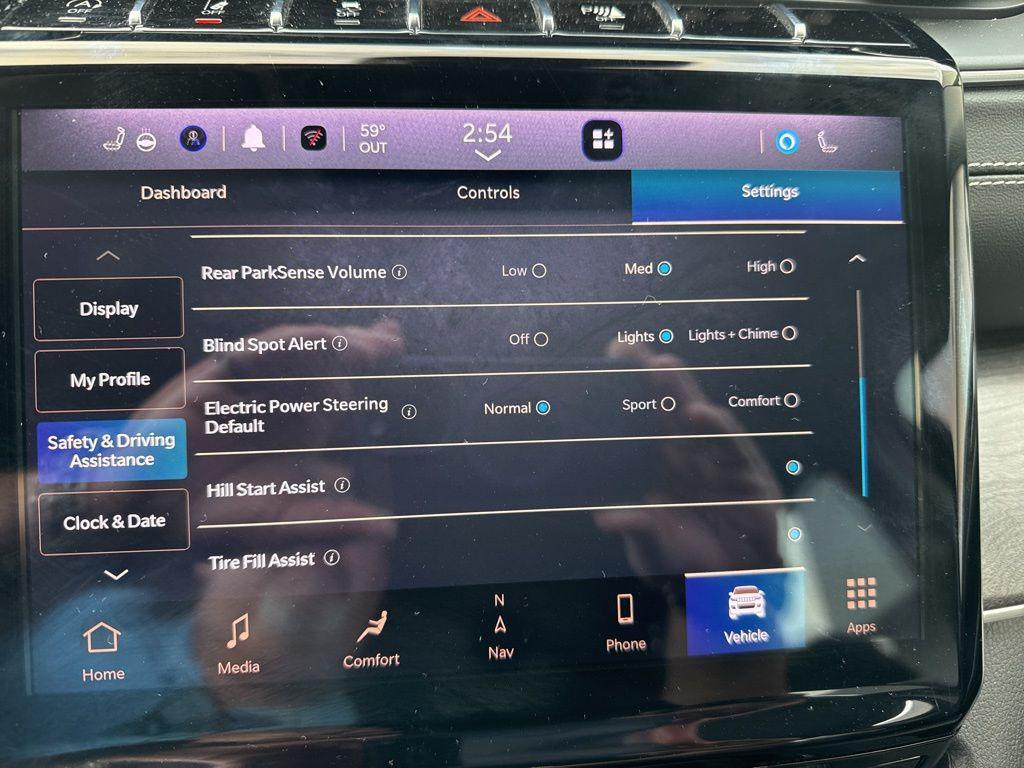 used 2023 Jeep Grand Cherokee L car, priced at $31,863