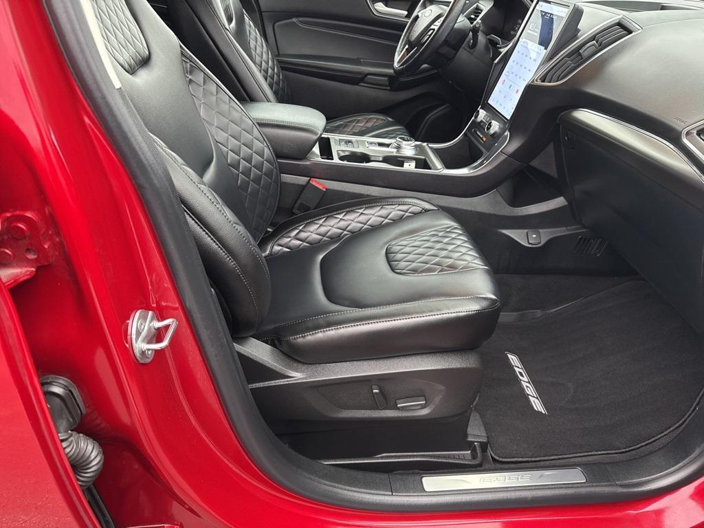 used 2023 Ford Edge car, priced at $27,000