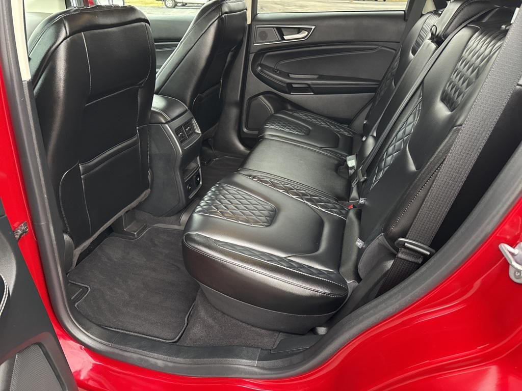 used 2023 Ford Edge car, priced at $27,000