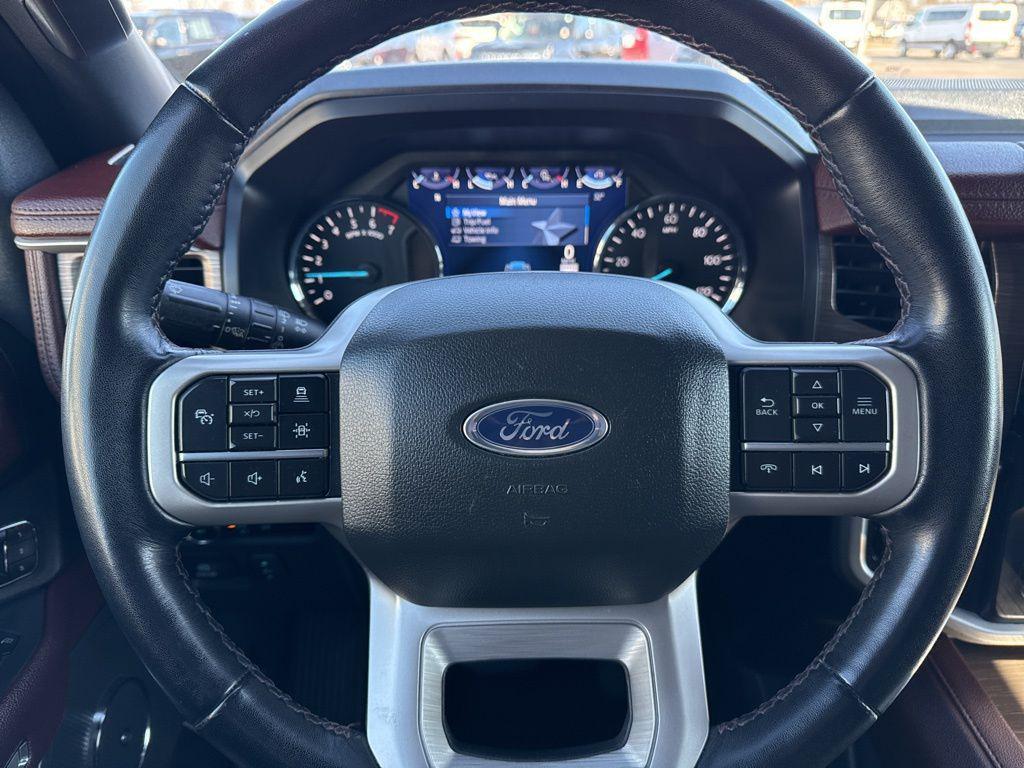 used 2024 Ford Expedition car, priced at $47,738