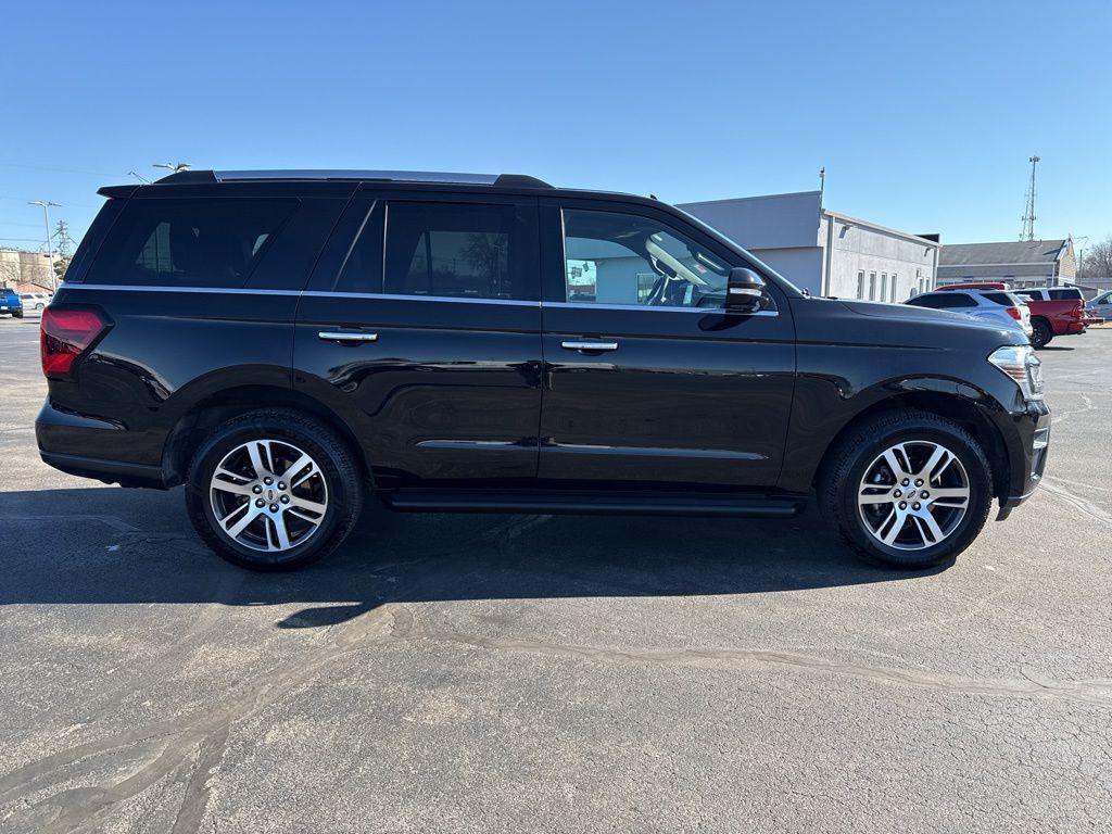 used 2024 Ford Expedition car, priced at $47,738