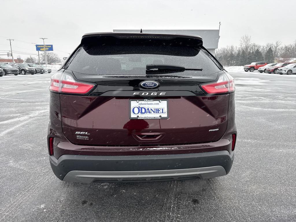 used 2022 Ford Edge car, priced at $24,000