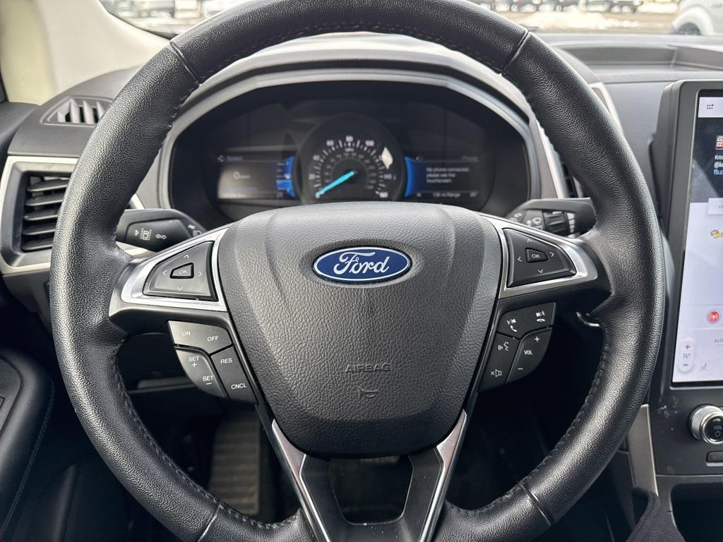 used 2024 Ford Edge car, priced at $21,328