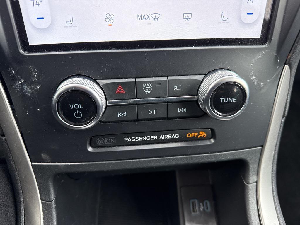 used 2024 Ford Edge car, priced at $21,328