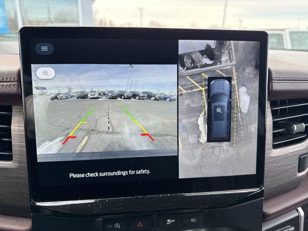 used 2024 Ford Expedition car, priced at $46,000