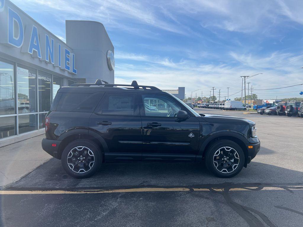 new 2025 Ford Bronco Sport car, priced at $37,000