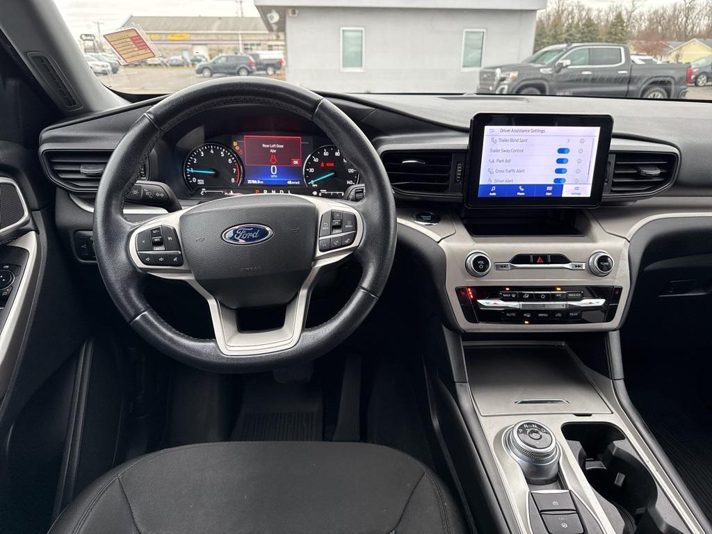 used 2022 Ford Explorer car, priced at $27,963