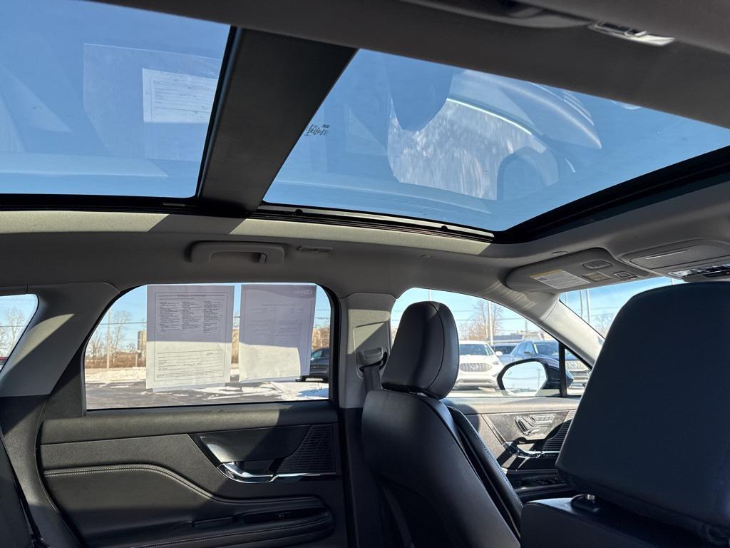 used 2022 Lincoln Corsair car, priced at $27,000