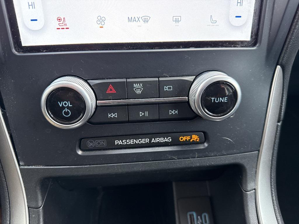 used 2022 Ford Edge car, priced at $25,394