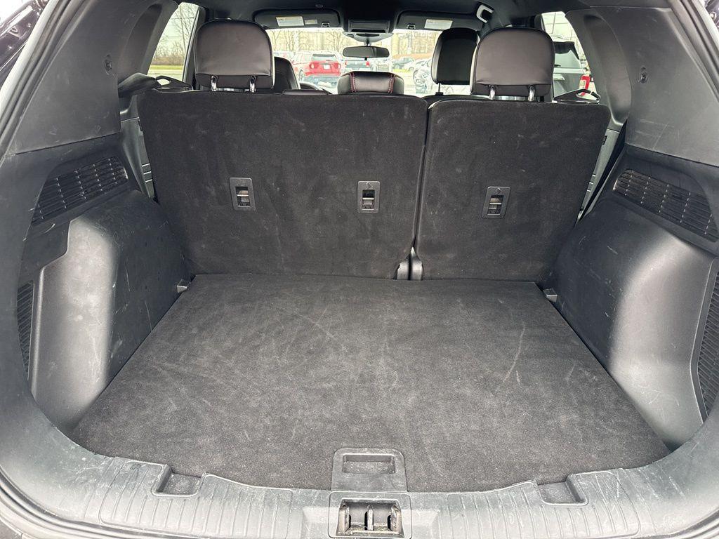 used 2025 Ford Escape car, priced at $22,200