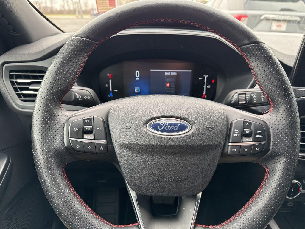 used 2025 Ford Escape car, priced at $22,200