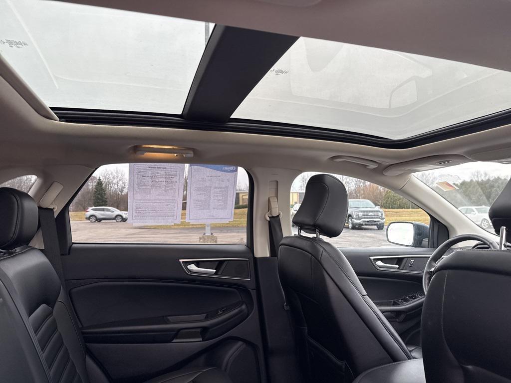 used 2022 Ford Edge car, priced at $24,000