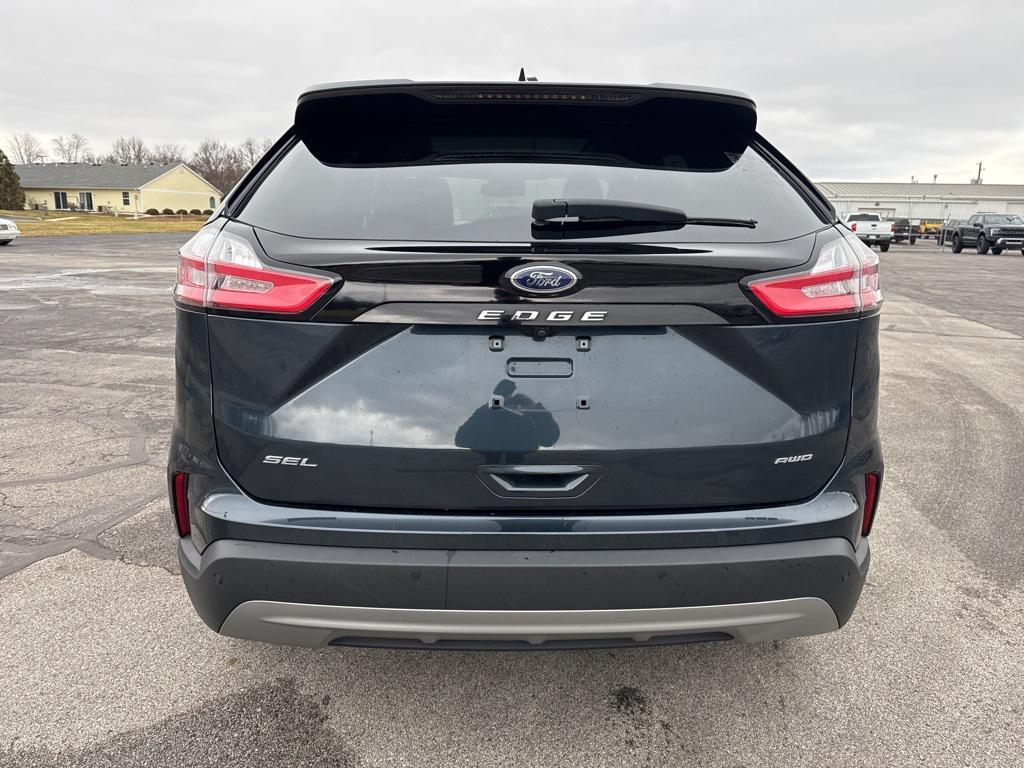 used 2022 Ford Edge car, priced at $24,000