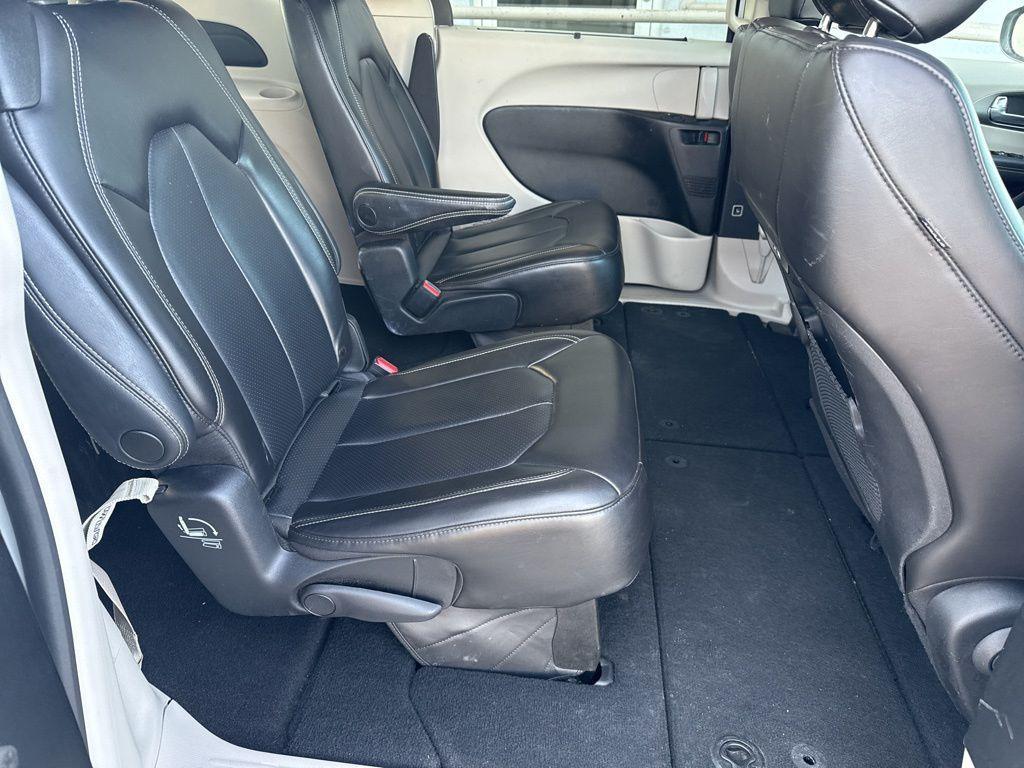 used 2023 Chrysler Pacifica car, priced at $25,898