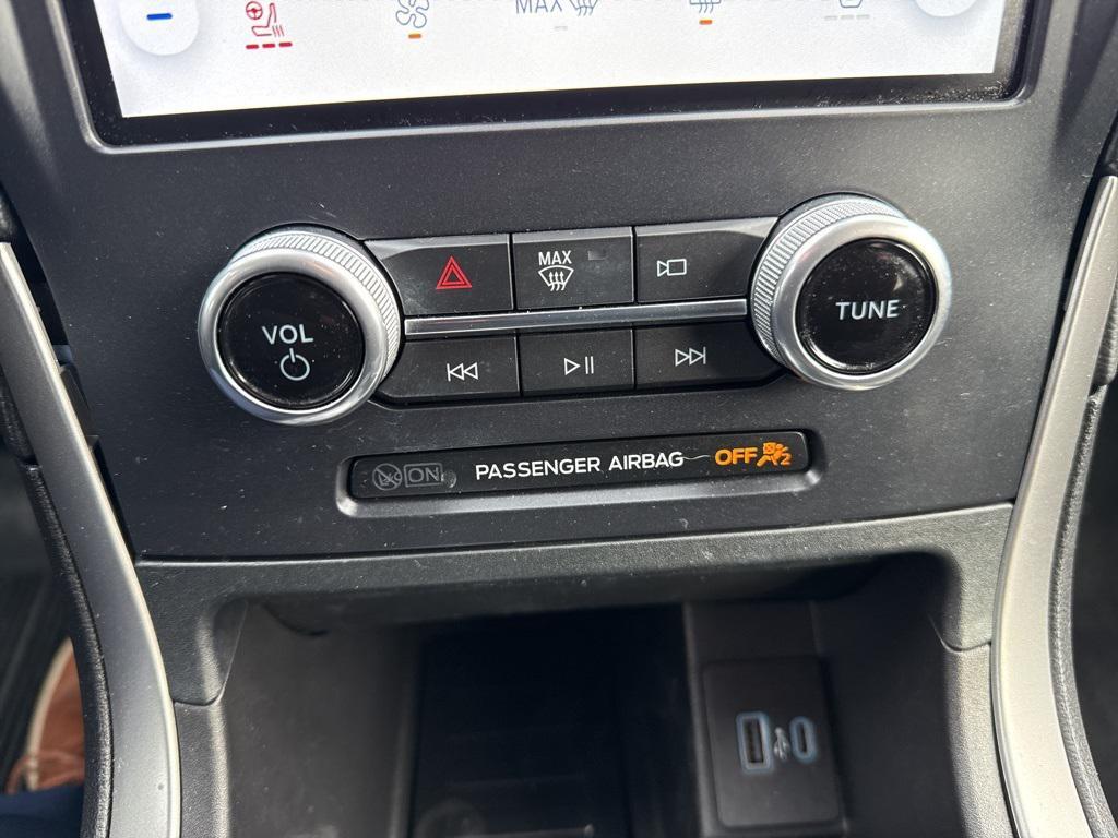 used 2022 Ford Edge car, priced at $24,592