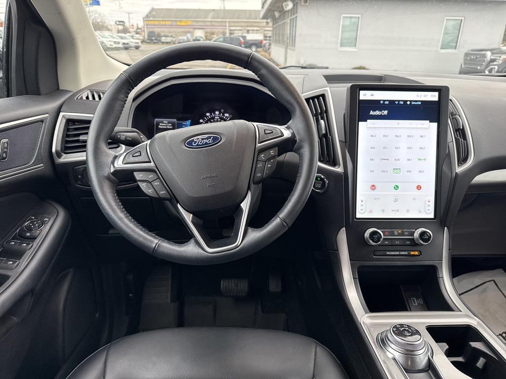 used 2024 Ford Edge car, priced at $25,996