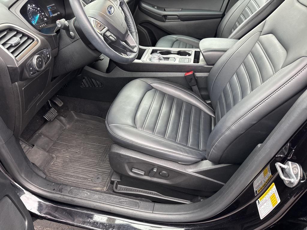 used 2024 Ford Edge car, priced at $25,996