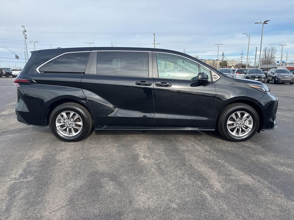 used 2024 Toyota Sienna car, priced at $34,446