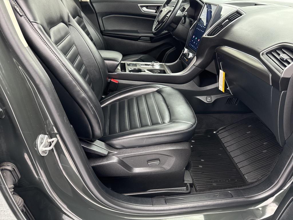 used 2022 Ford Edge car, priced at $21,342