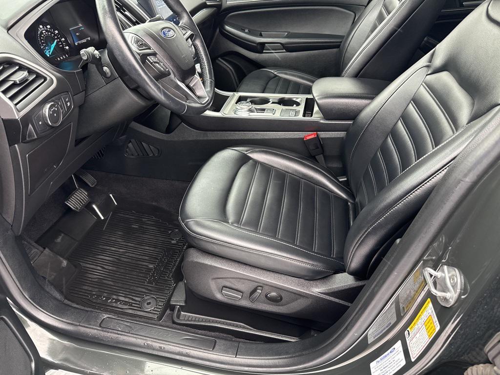used 2022 Ford Edge car, priced at $21,342