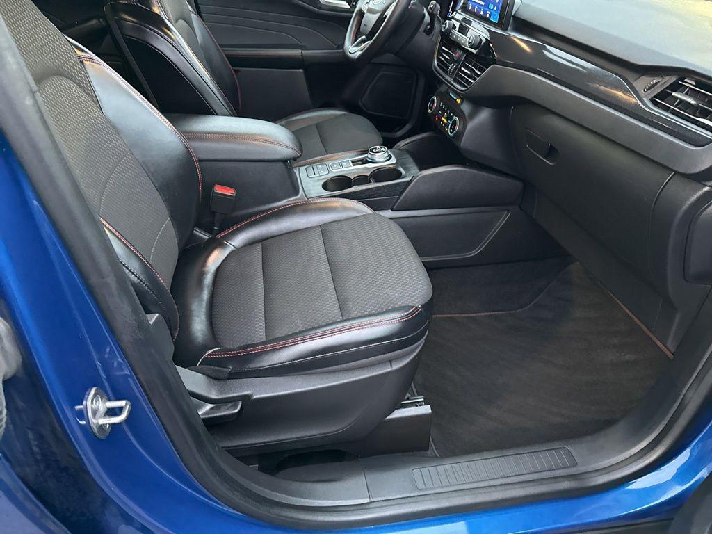 used 2023 Ford Escape car, priced at $21,171