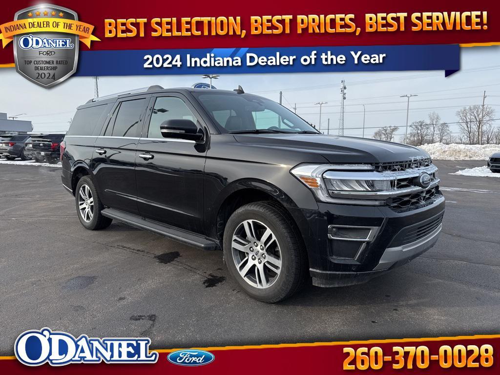 used 2024 Ford Expedition car, priced at $54,316