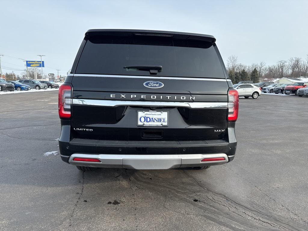 used 2024 Ford Expedition car, priced at $54,316