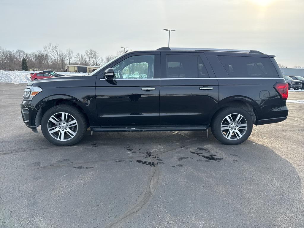 used 2024 Ford Expedition car, priced at $54,316