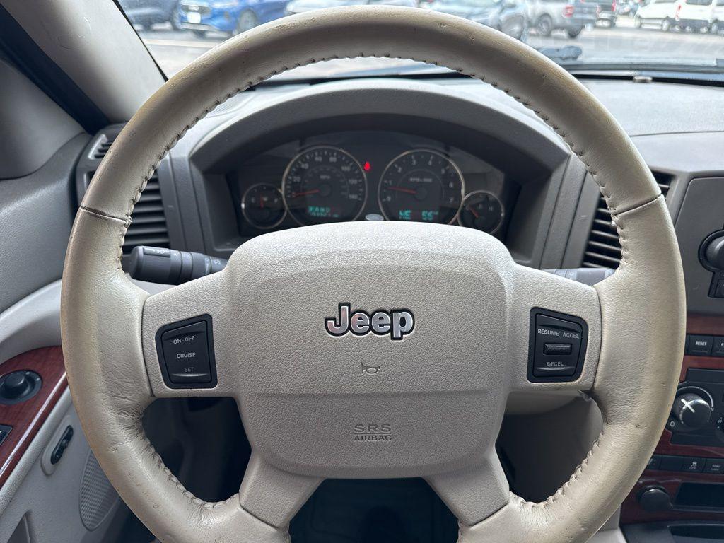 used 2005 Jeep Grand Cherokee car, priced at $5,000