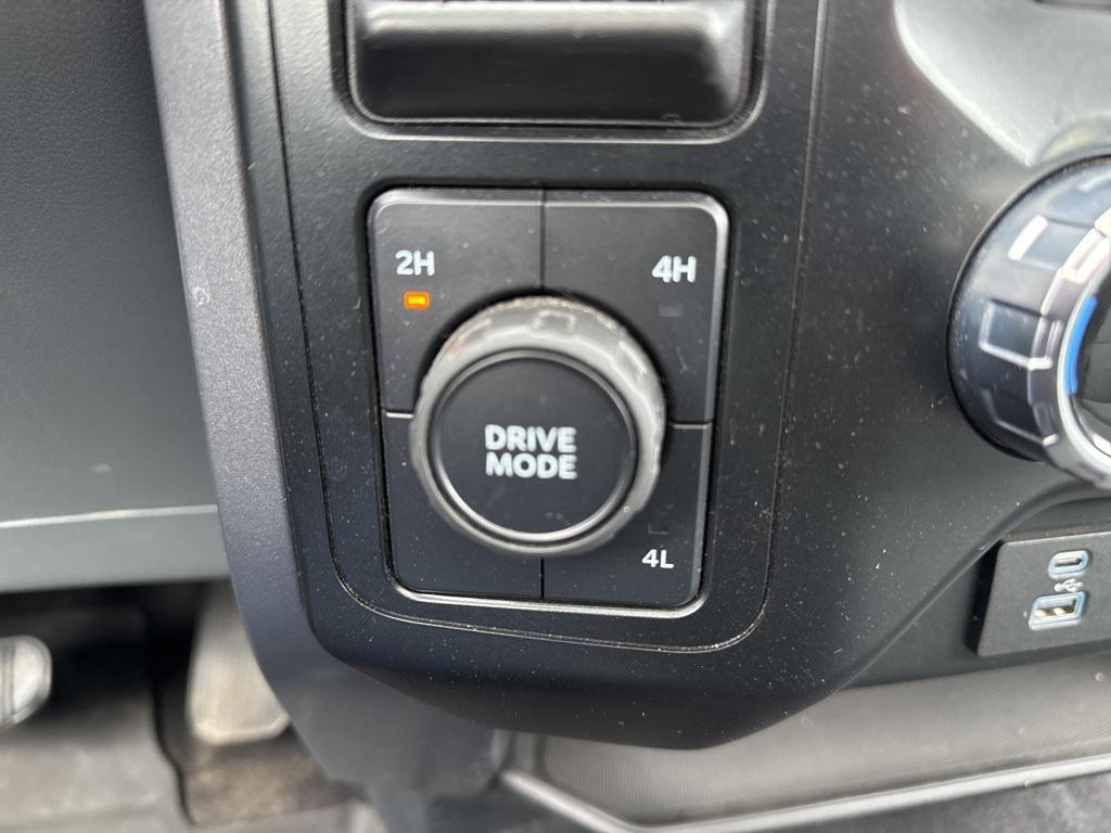 used 2023 Ford F-150 car, priced at $40,000