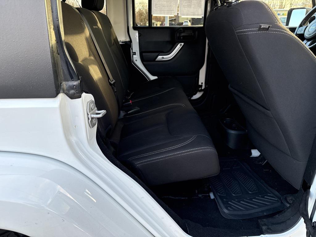 used 2015 Jeep Wrangler Unlimited car, priced at $18,000