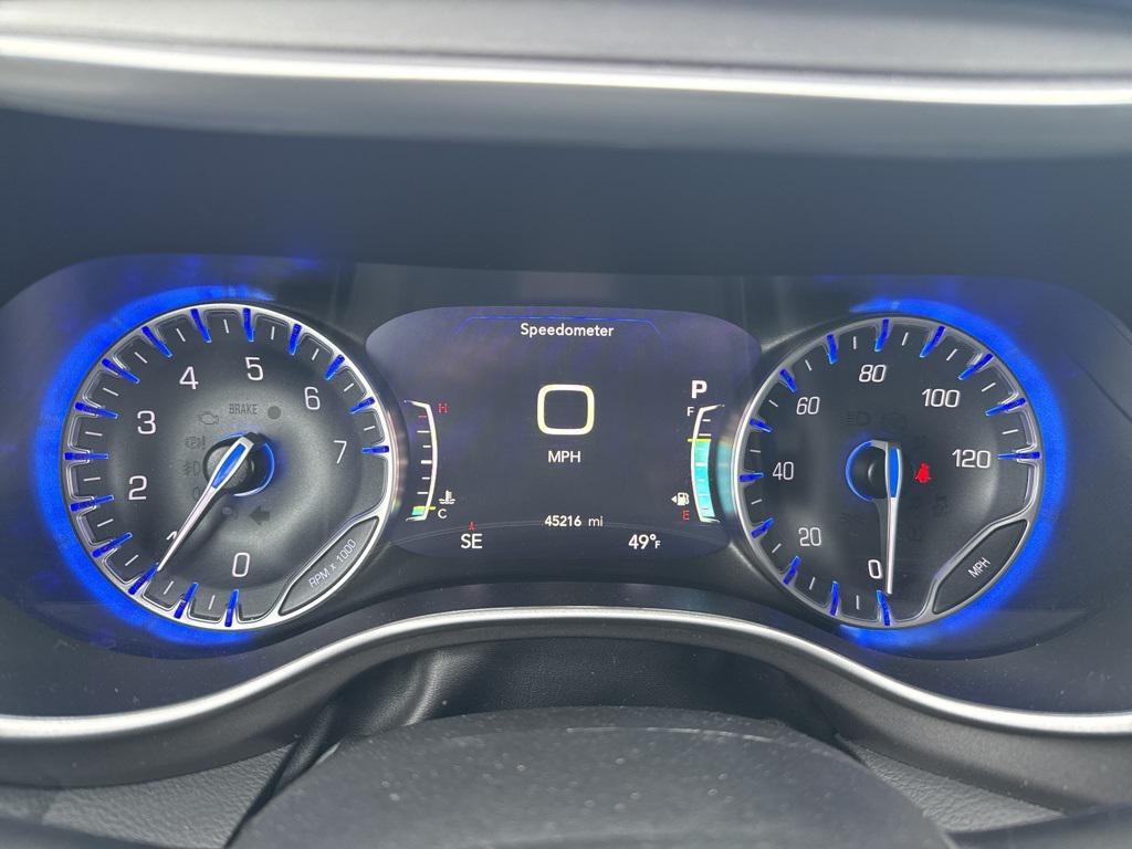 used 2024 Chrysler Pacifica car, priced at $29,223