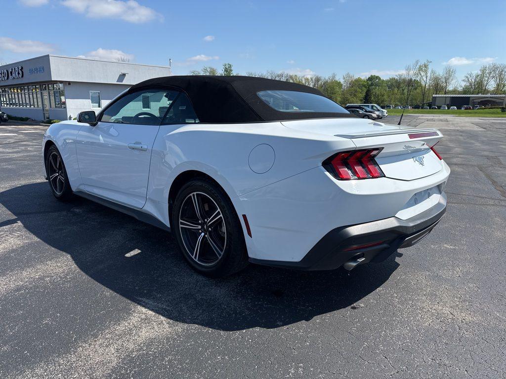used 2025 Ford Mustang car, priced at $35,711