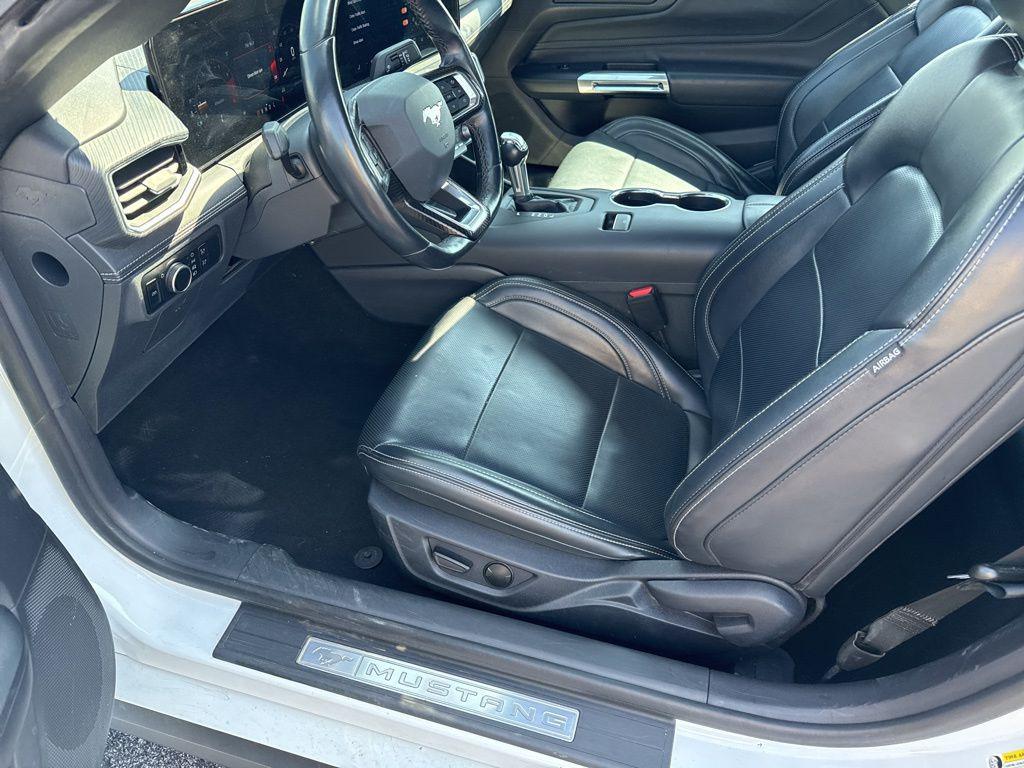 used 2025 Ford Mustang car, priced at $35,711