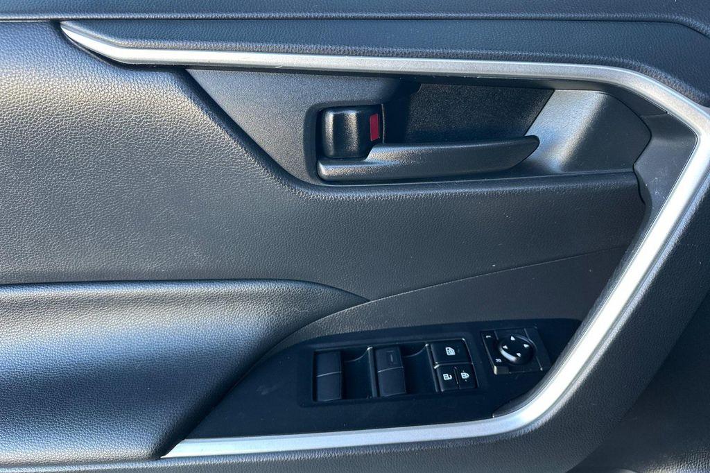 used 2020 Toyota RAV4 Hybrid car, priced at $25,159