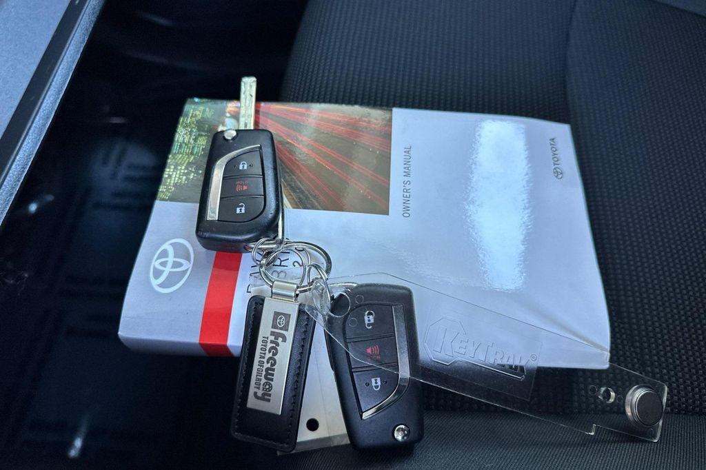 used 2020 Toyota RAV4 Hybrid car, priced at $25,159