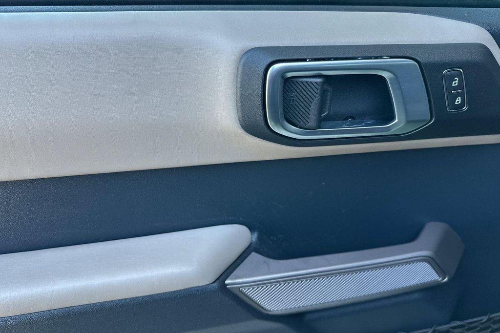 used 2023 Ford Bronco car, priced at $48,899