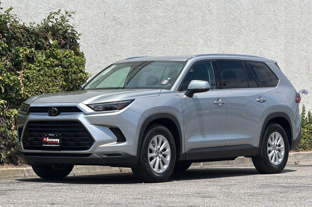 used 2025 Toyota Grand Highlander car, priced at $45,251